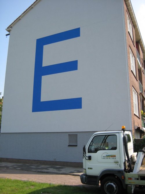 letter e